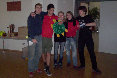 Sebastian, Philipp (Gähn!), Jule mit Södkröt, Annika und Jens